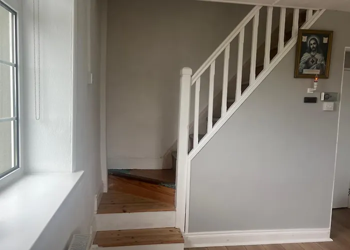 Crios Og Brandon View